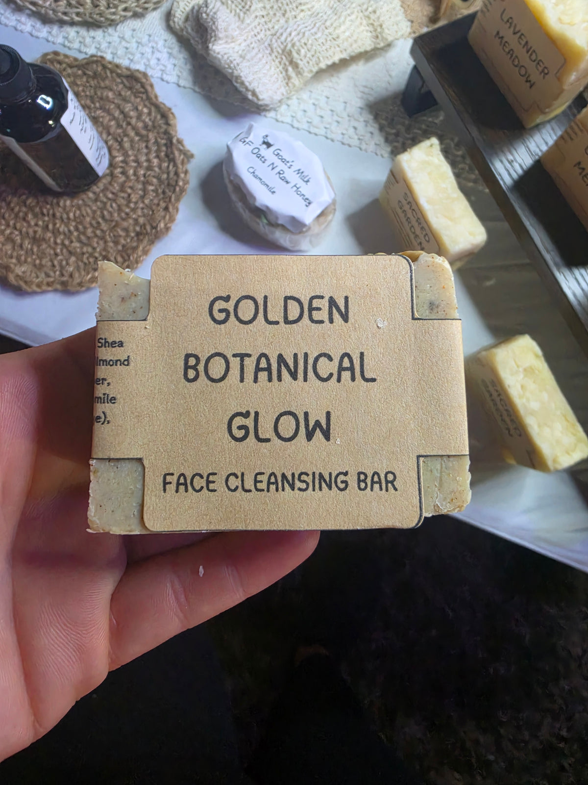 Golden Botanical Glow Face Bar